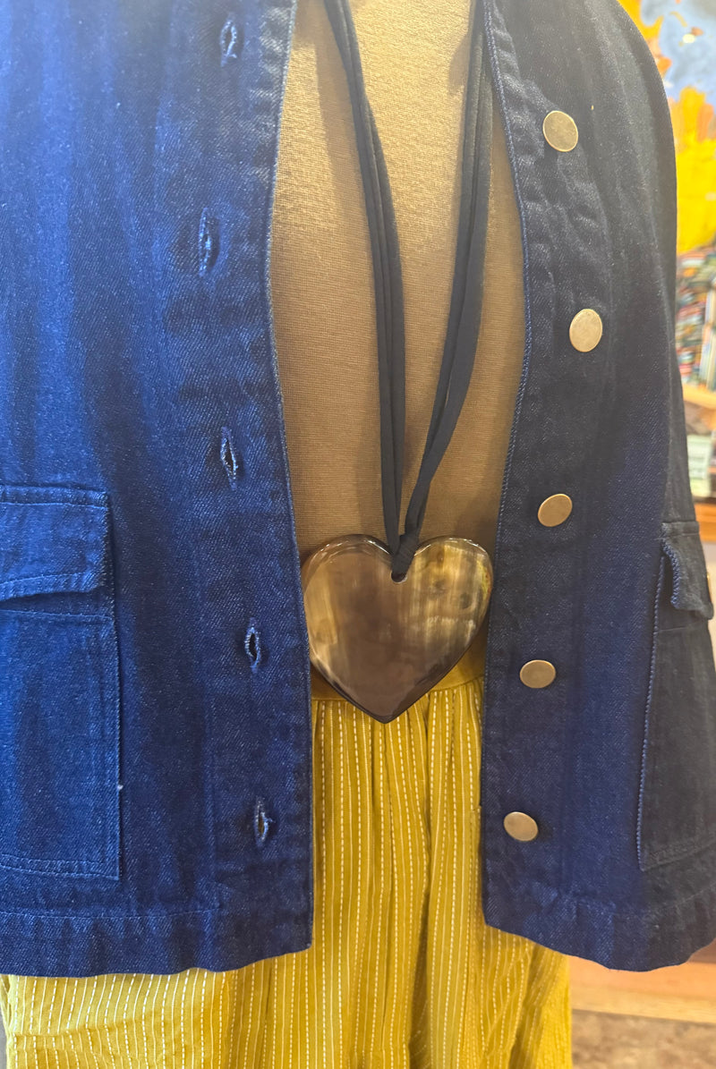 HAND CRAFTED HORN HEART PENDANT DOMINICAN REPUBLIC