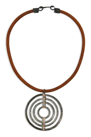 CONCENTRIC CIRCLE NECKLACE SNARE/LEATHER  ZAMBIA